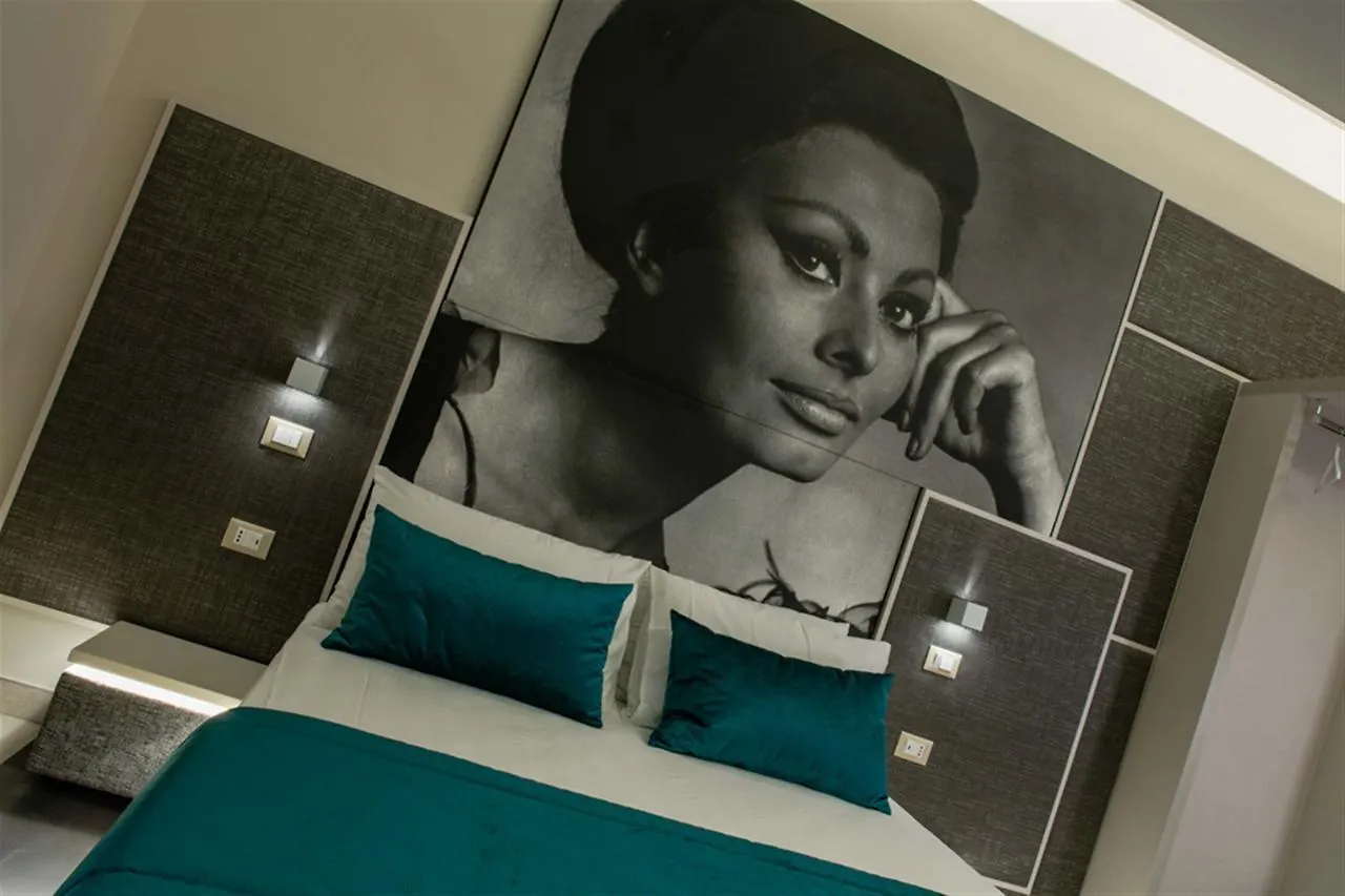 Via Veneto Luxury Suites Rome 2*,  Italië